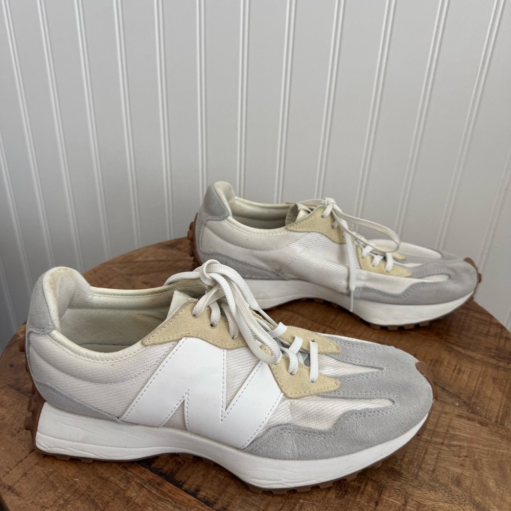 New Balance x Calia 327 Women’s White Grey WS327DRT Casual Sneakers Size 10